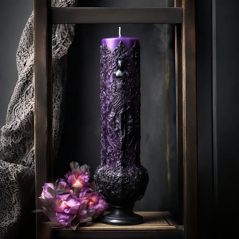 ダークゴシックスタイルの立体的な蔓で包まれた女神のレリーフ、 - Candle Making Vinings のレビューと価格